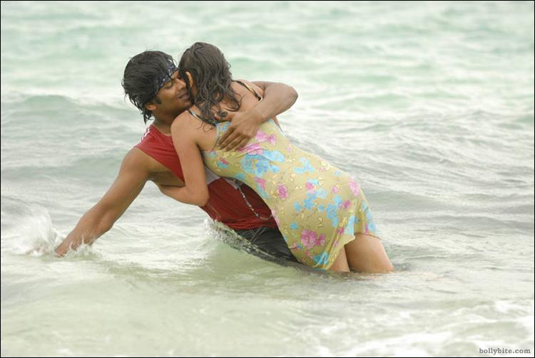 [sneha_ullal_13.jpg]