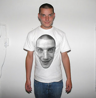 Rotredame: Steen Tee