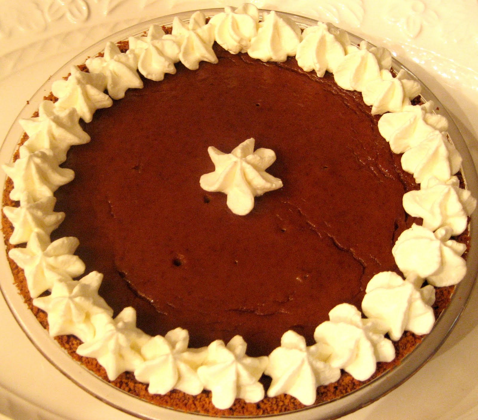 Homestyle Vegetarian Cooking Pumpkin Pie With Graham Cracker Crust