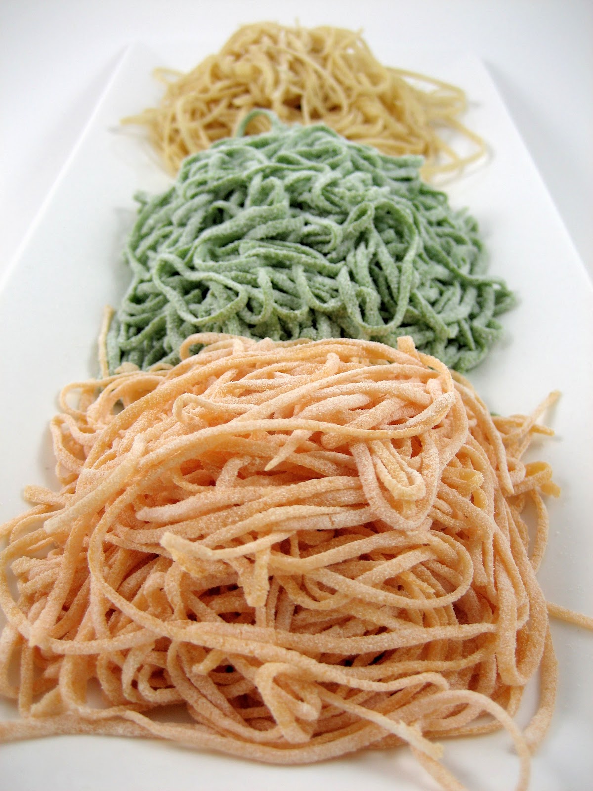 Homestyle Vegetarian Cooking Linguine Noodles from scratch