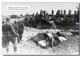 victims digging own graves before execution Einsatzgruppen