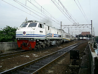 My Joyful World: Galeri Kereta Api Indonesia