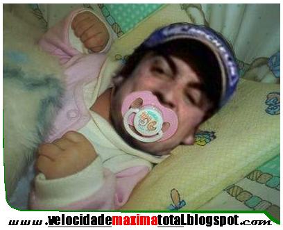 [Alonso,+Fernando+Renault+(funny,+bebe+chorão,+filho+do+Briatore)+www.velocidademaximatotal.blogspot.com.jpg]