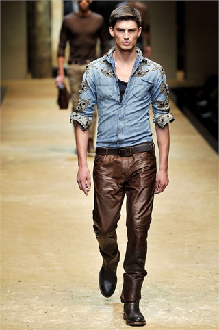 Latest Mens Fashion For All: D&G 2010 Men’s Fashion Week