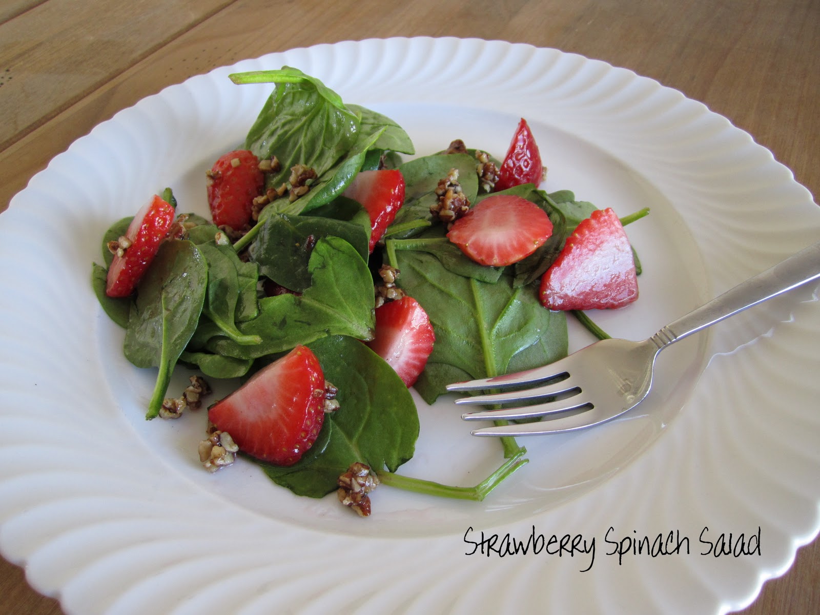 Pretty Lil' Posies Strawberry Spinach Salad with Toasted Almonds