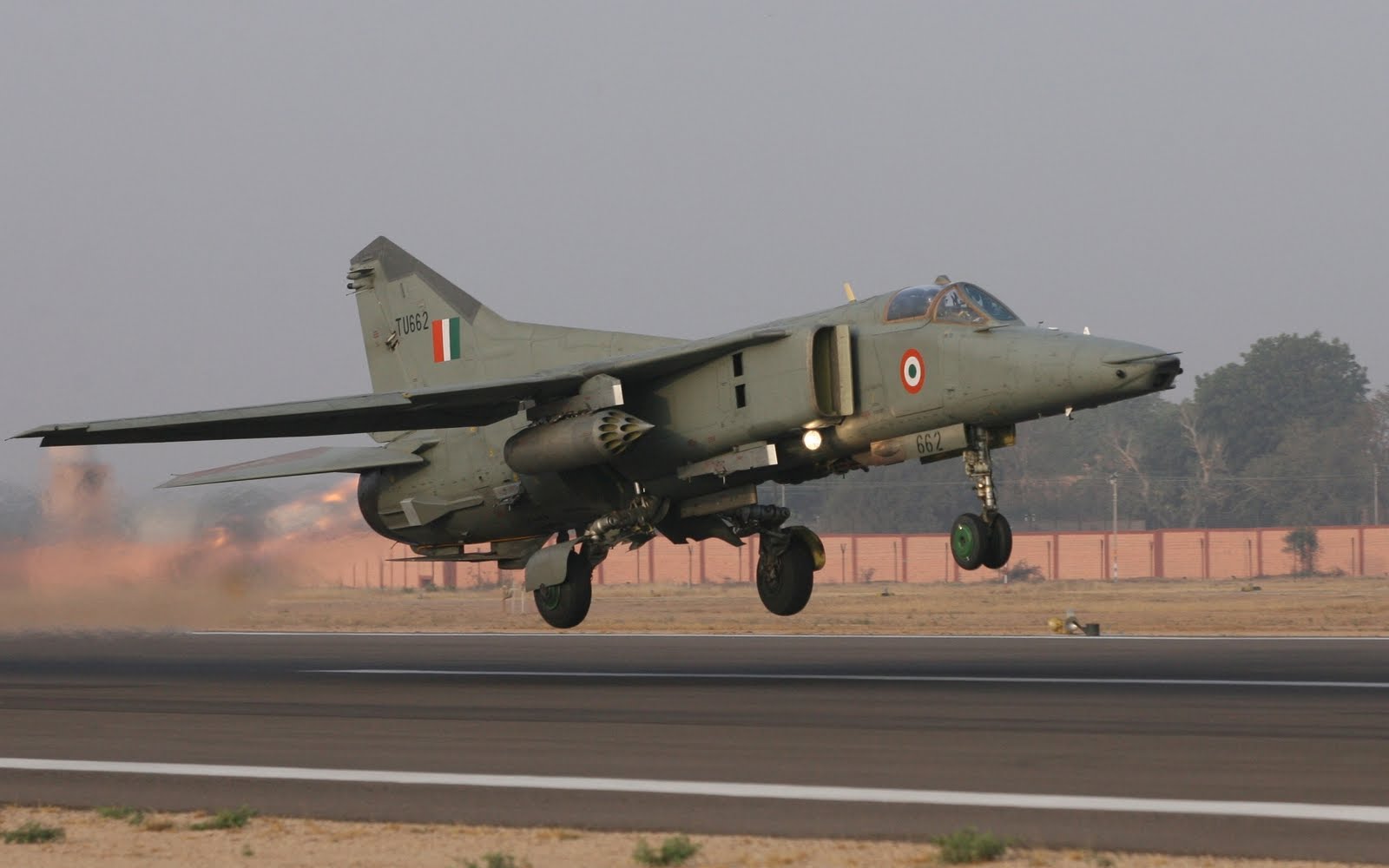 [IMG_7685-790990.JPG]