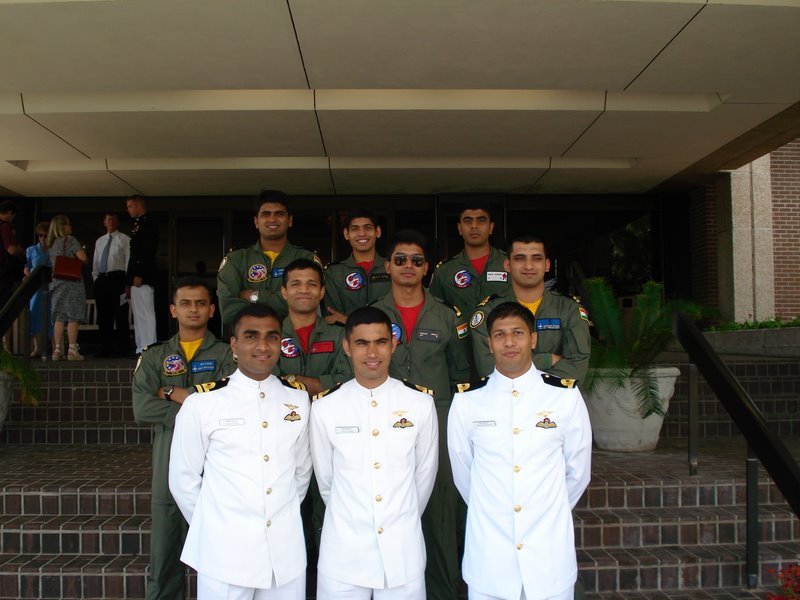 one%2Bof%2Bthe%2Bnavy%2Bgoshawk%2Bteams-700838dotjpg