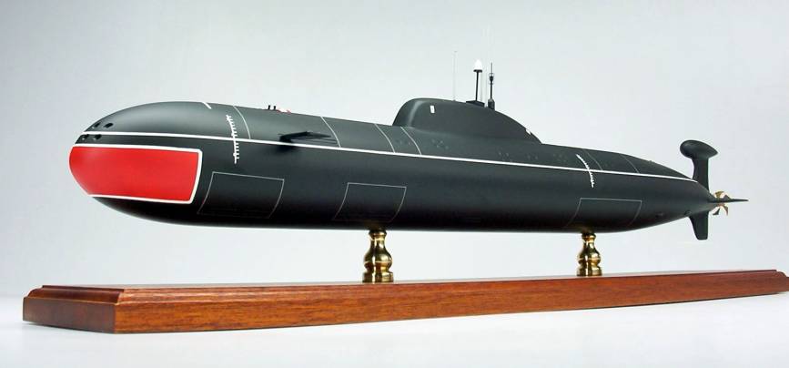 [Akula-04-719458.jpg]