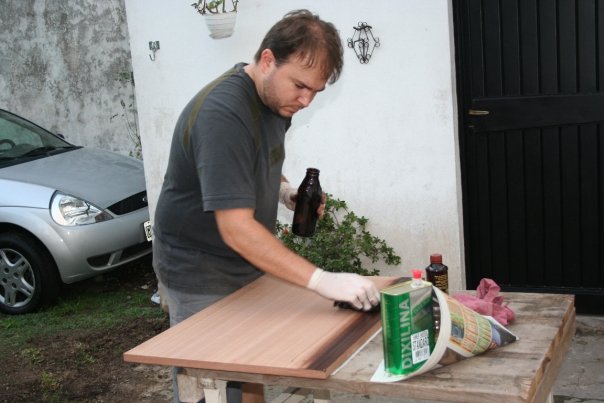 Complemento Muebles: Escritorio para PC y estantes