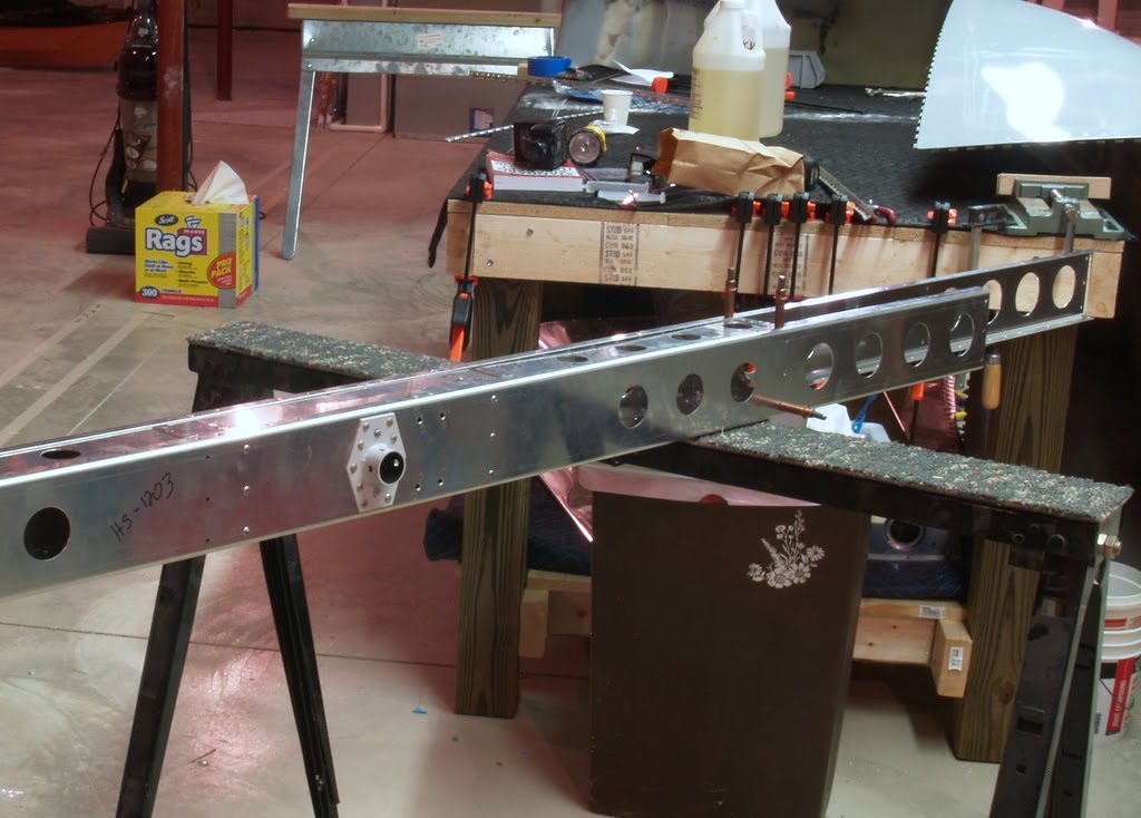 Schmetterling Aviation: Spar box done