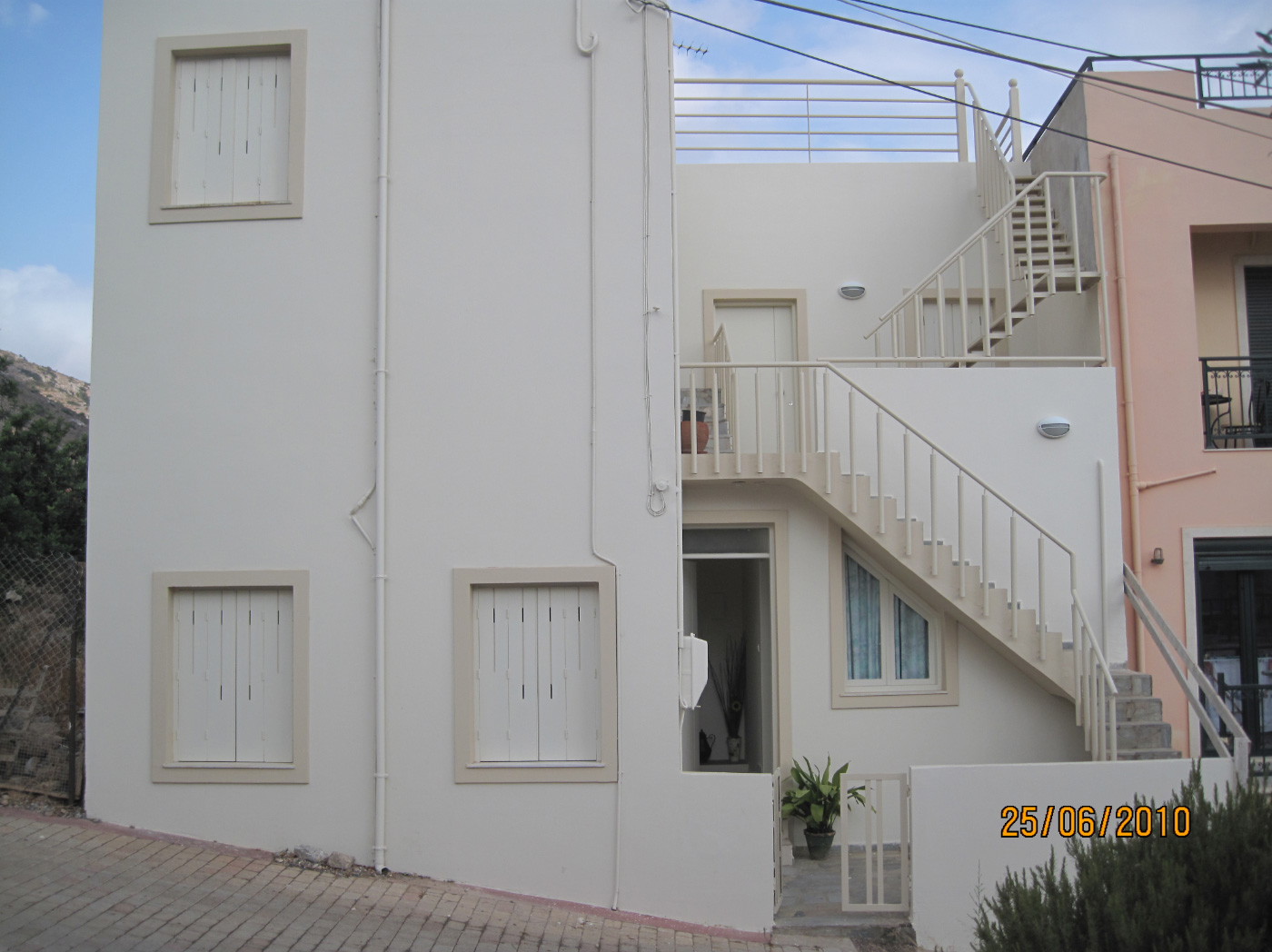 Koutouloufari Real Estate