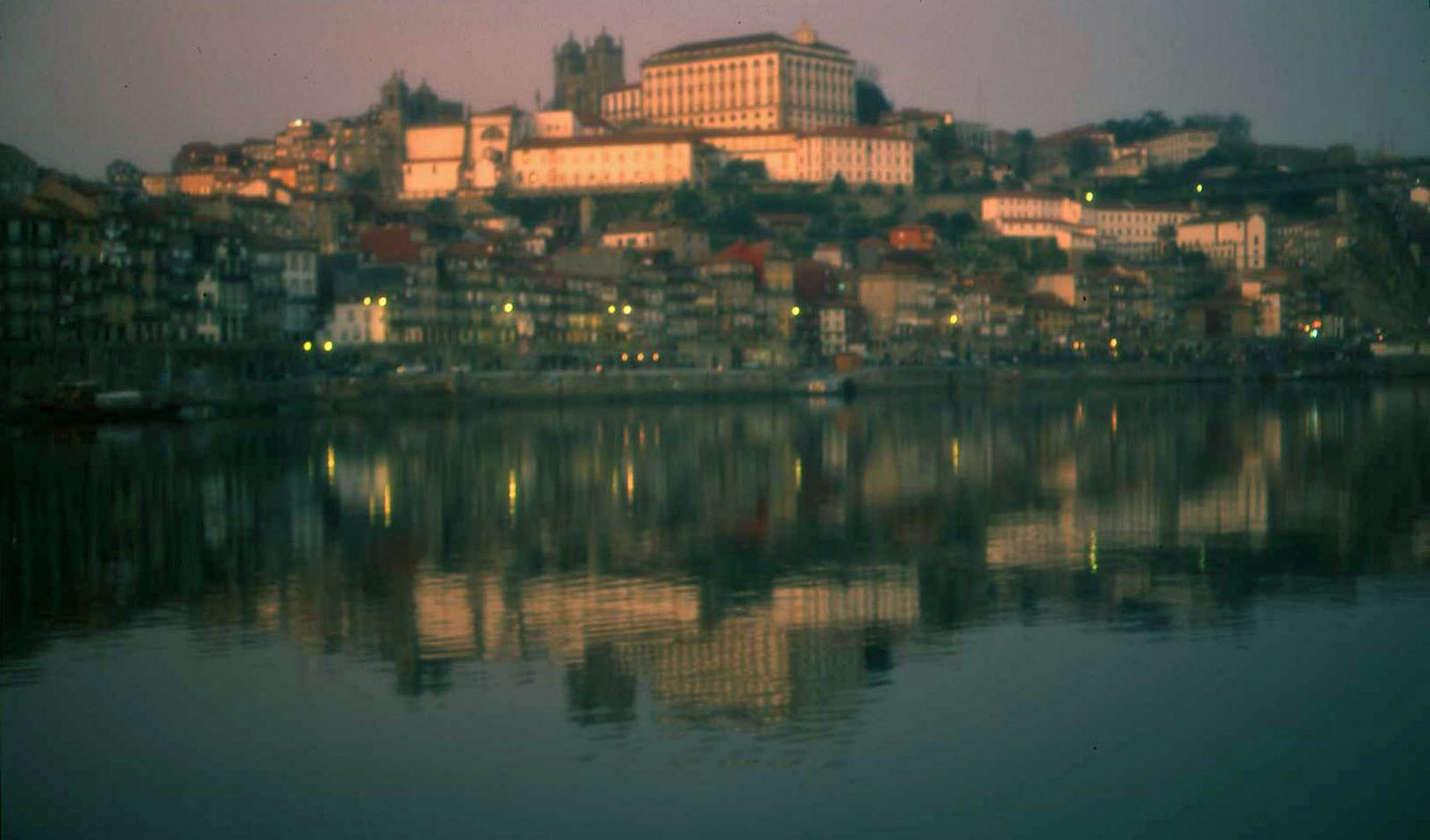 [Ribeira+5.1+-AB098.jpg]