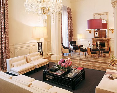 [Flo-Living+Room.jpg]