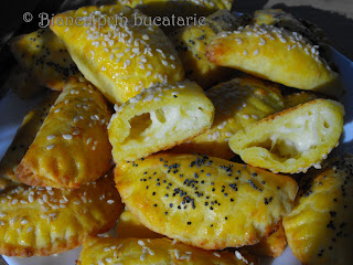 "Buzunare" cu telemea de vaca