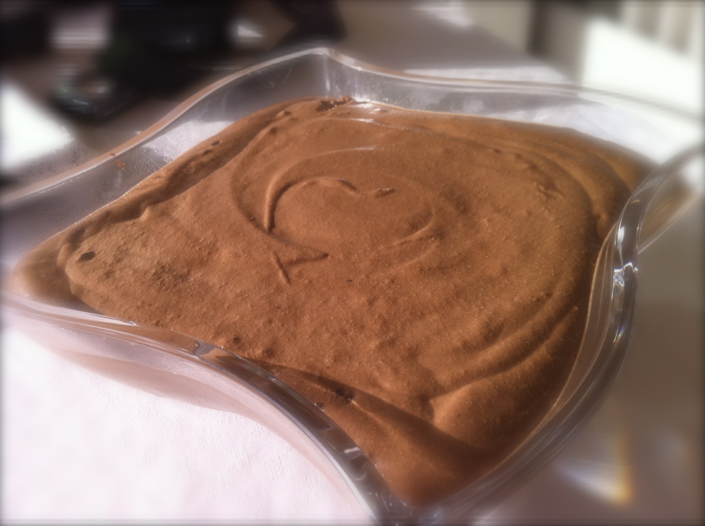 Plaidoirie gourmande Mousse au chocolat à la crème fouettée
