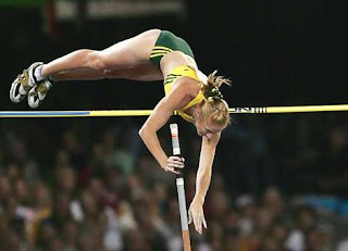 Puthinam-y2k: World's Hottest Athlete: Allison Stokke vs. Tatiana