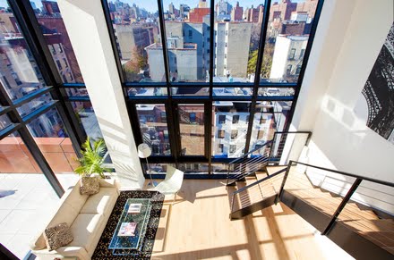 Ev Grieve This Is The Last Unit Left At Copper Building Where There S One Apartment Left The Bedroom Loft With Views Of Empire State Building And Eiffel Tower Arently