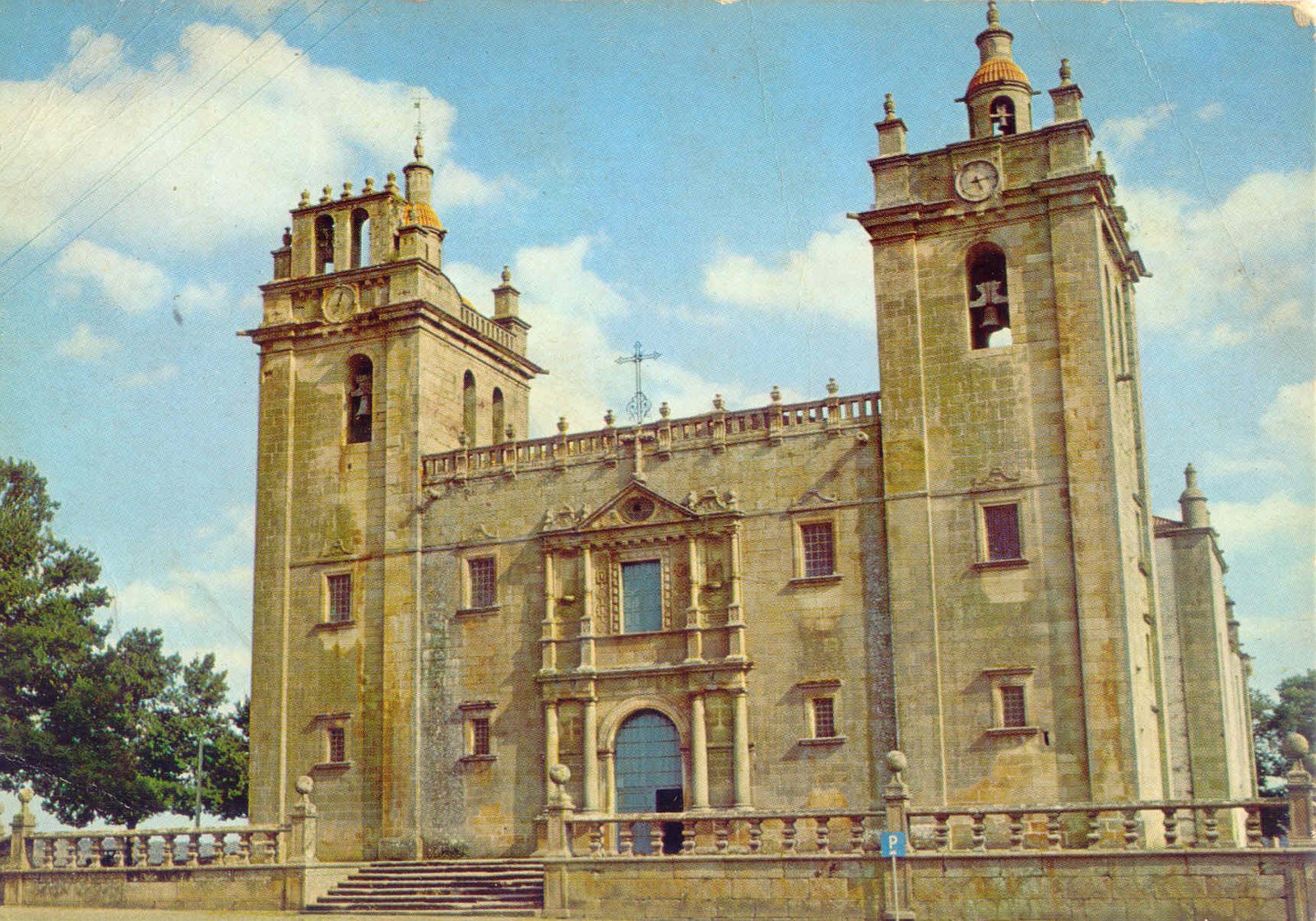 [Miranda+do+Douro+-+Sé+Catedral+(p).jpg]