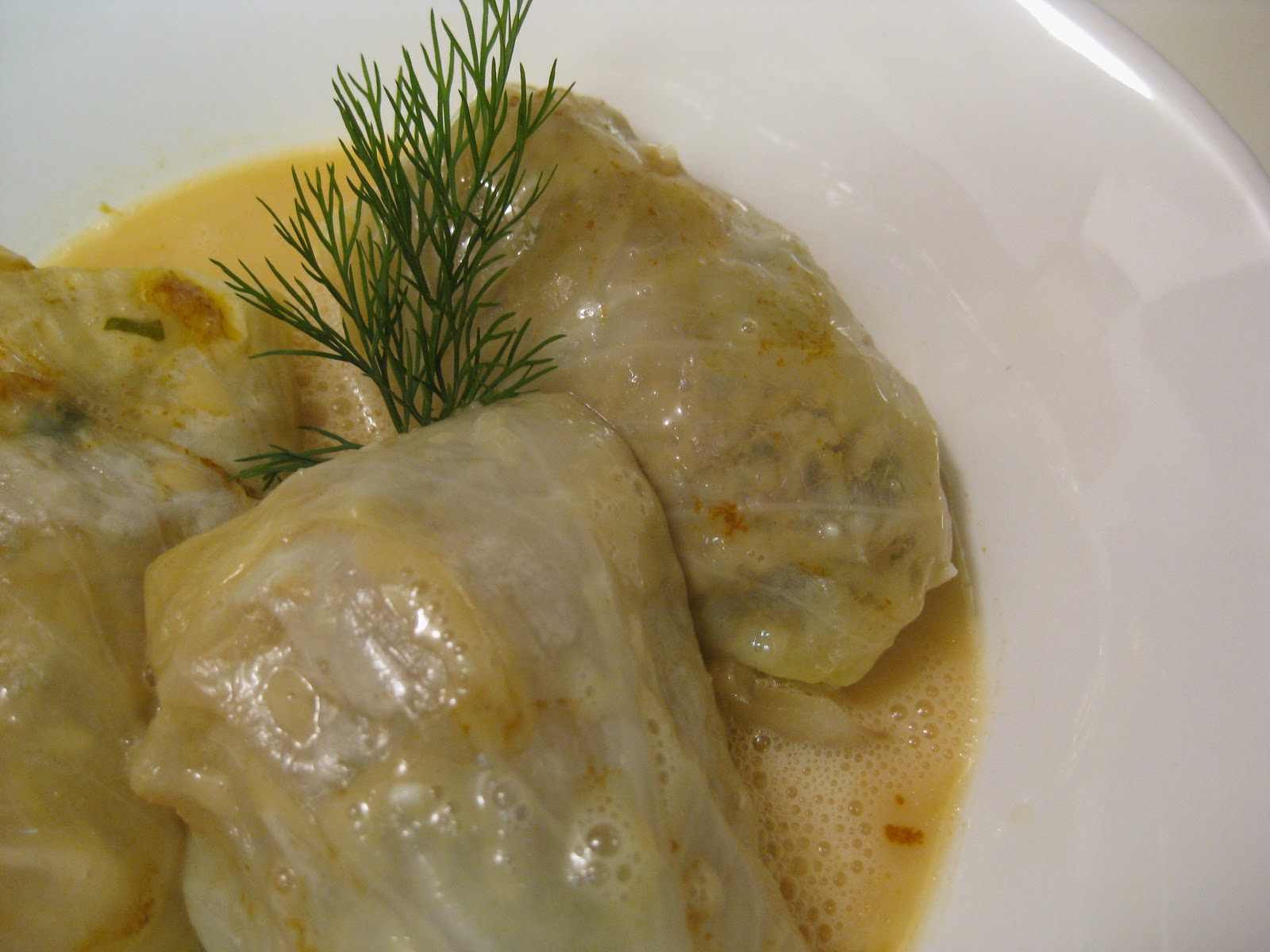 food for scot Stuffed Cabbage with Egg Lemon Sauce (Lahanodolmades