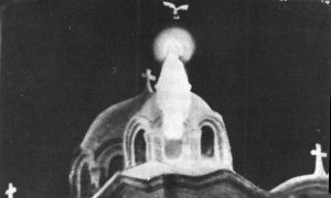 VIRGIN MARY APPEARS TO 500,000 PEOPLE IN EGYPT IN 1968-1970