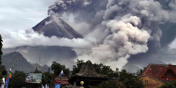 Kumpulan Foto dokumentasi letusan Gunung Merapi 26 oktober 2010