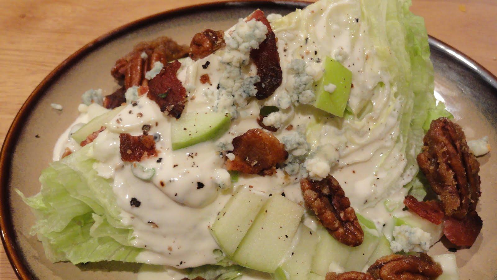 The OnCall Cook Bleu cheese Wedge salad