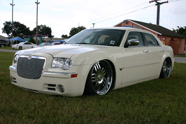 Carros chrysler 300