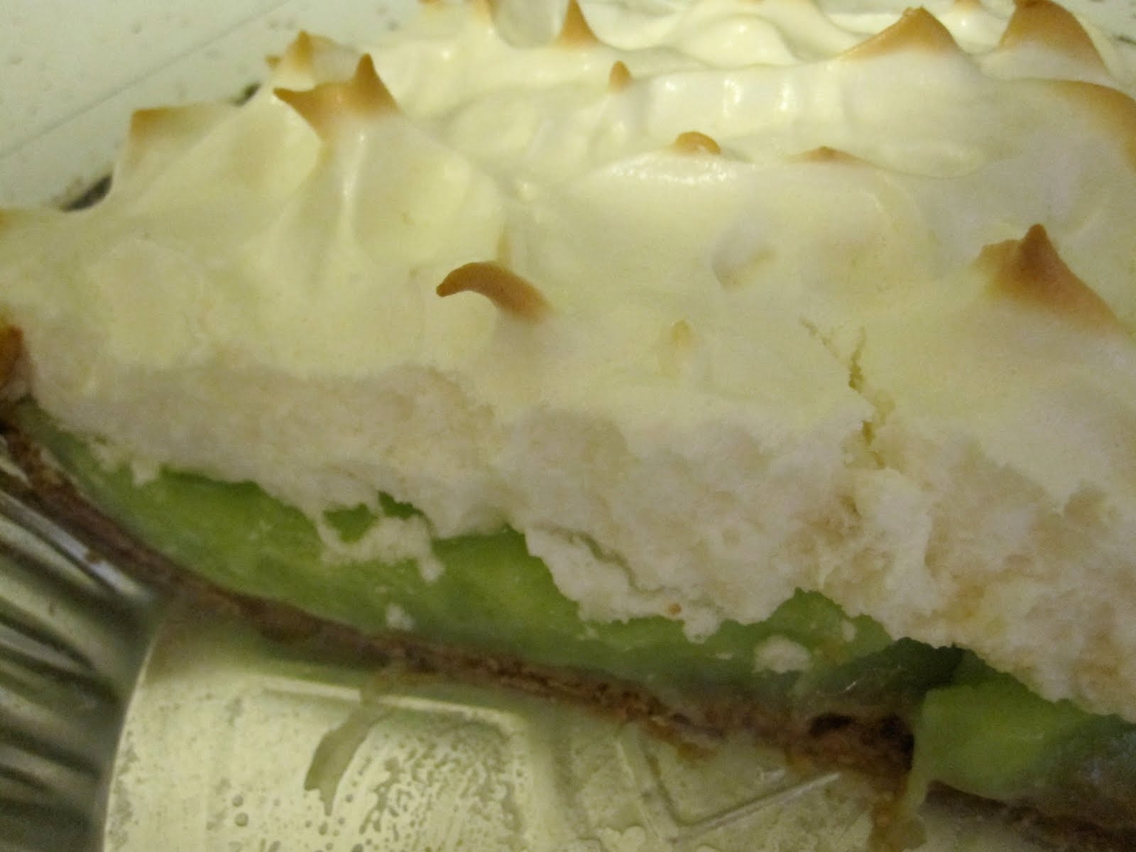 Mmm...Cafe Key Lime Meringue Pie