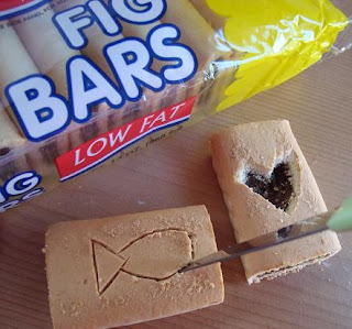 Fig Newtons being cut into shapes