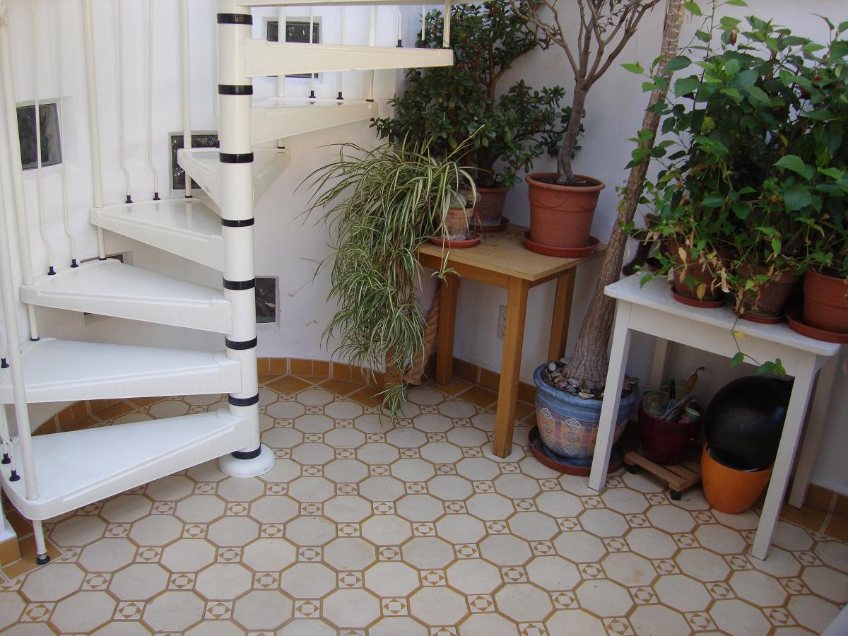 Gold auf Lapislazuli: Montag, 23.Aug. - Donnerstag,26.Aug. Längengrad16