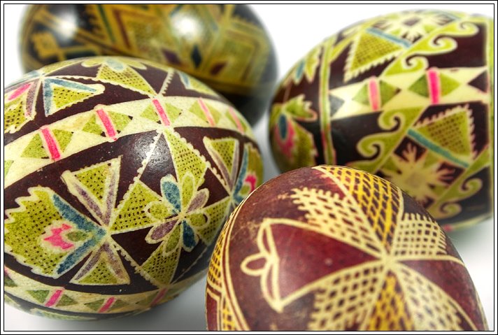 [thea0211_easter_eggs.jpg]