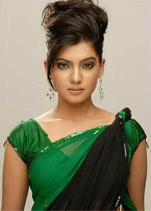 Samantha Ruth Prabhu - Tamil Telugu Actress.