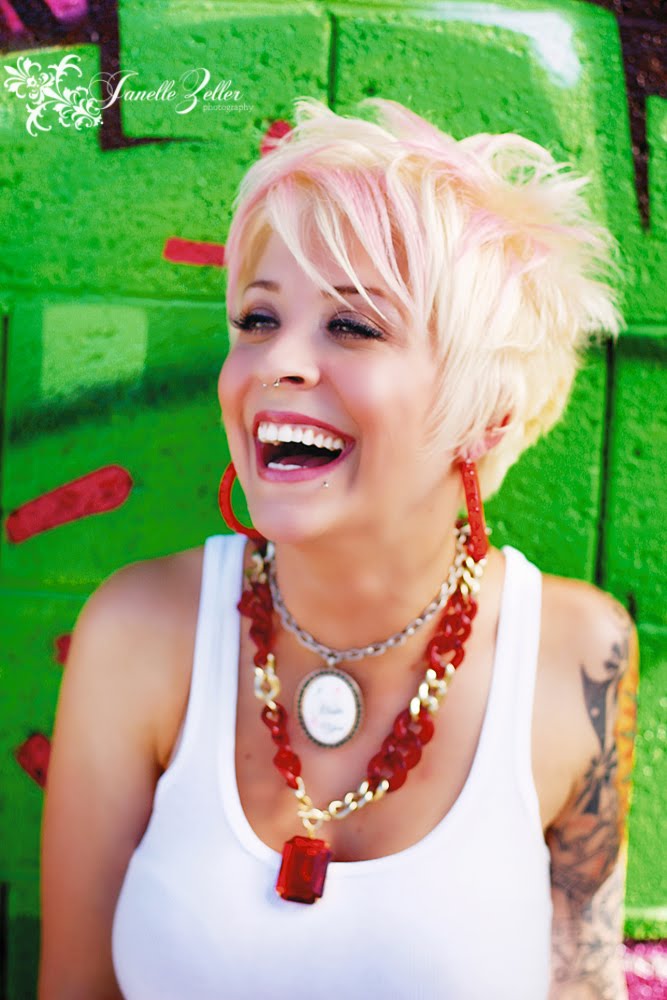 dolly rockers salon & boutique May 2010