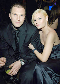 Elisha Cuthbert Avery