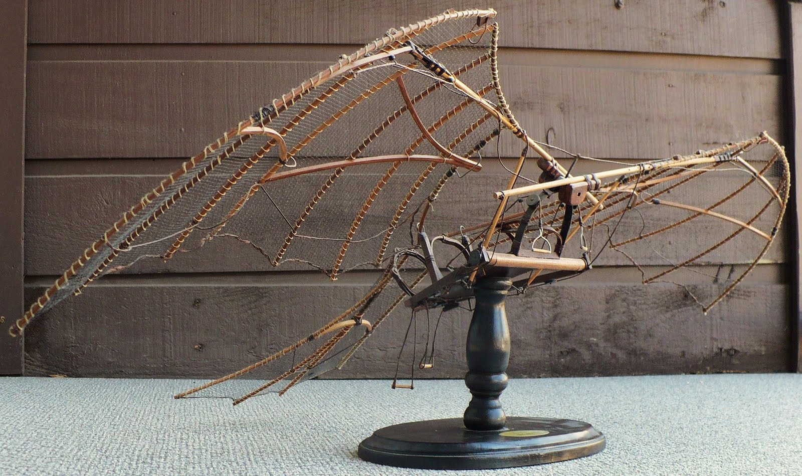 The Great Canadian Model Builders Web Page!: Flying Machine Re Post