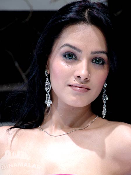 Tamil Film Actress: Tamil Actress Photos