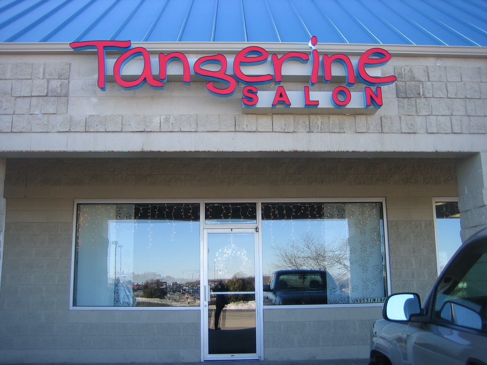 Tangerine Hair Salon Menomonee Falls, WI Photos of the Salon Enjoy!