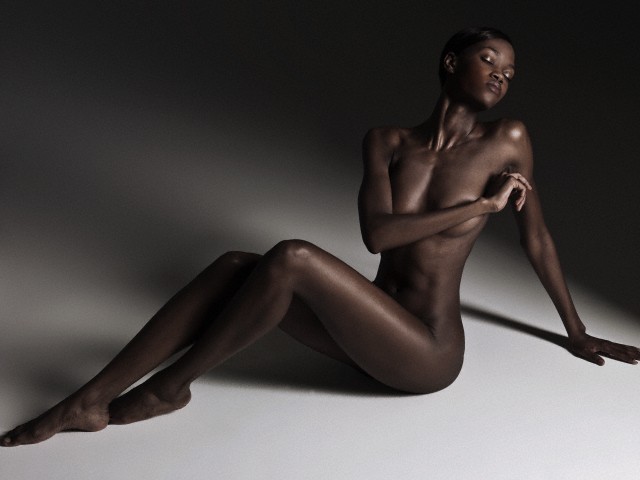 African Nude Model 70