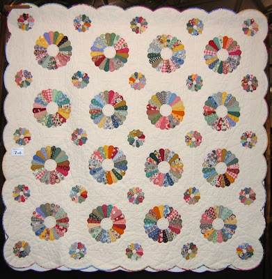 How to Make Dresden Plate Quilts | eHow