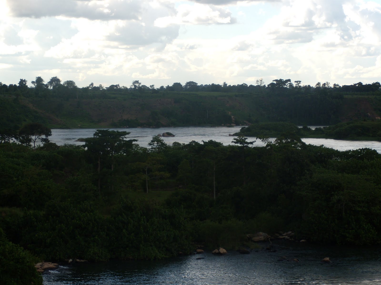 Life In The Pearl of Africa Kayaking Down the River Nile!!