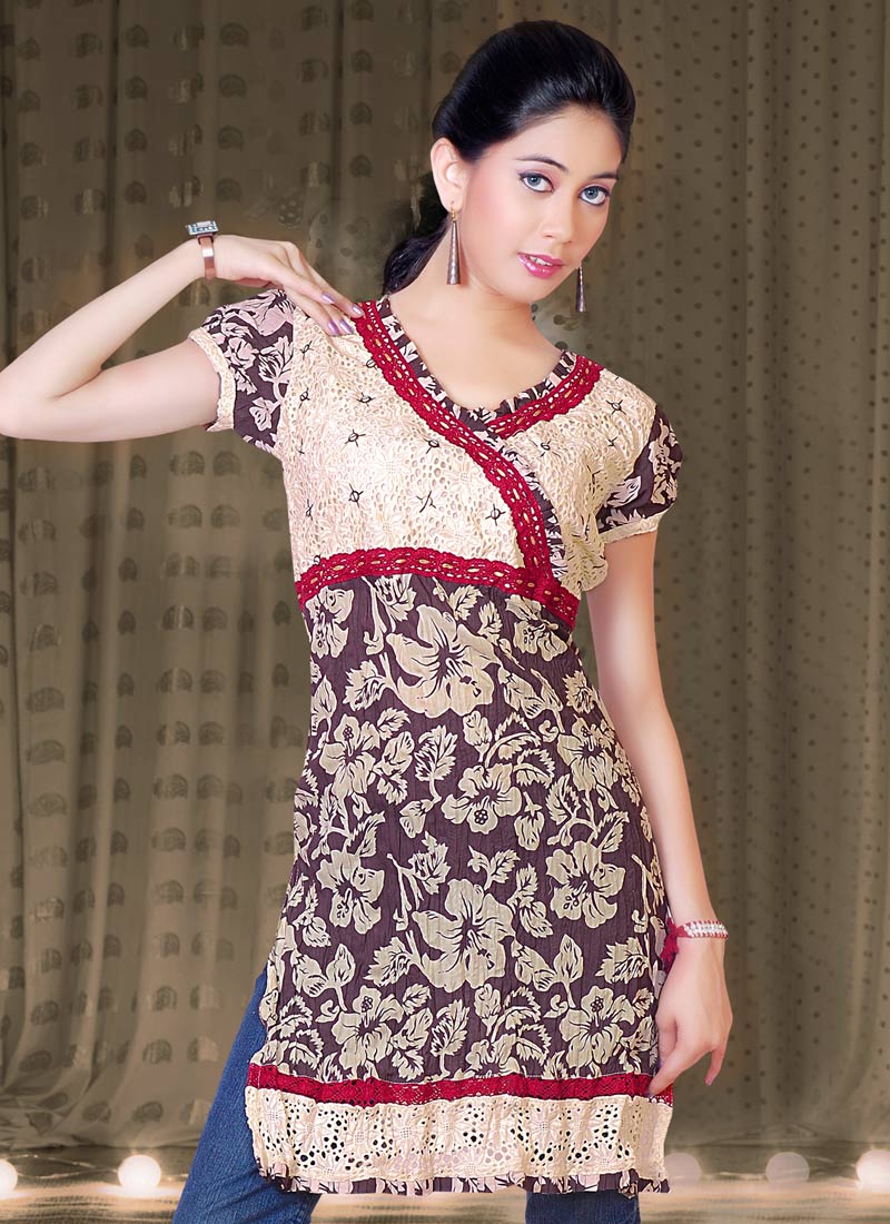 Half sleeve kurti Top fashion blog