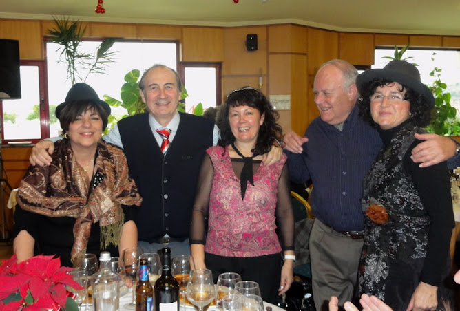 BARBEYTO CON LOS PINTORES PALMERAL Y SEÑORA Y ELENA DE LA ROMANA