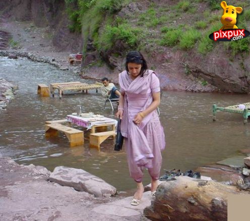 PAKISTANI GIRLS_INDIAN GIRLS_DESI GIRLS: PAKISTANI GIRLS