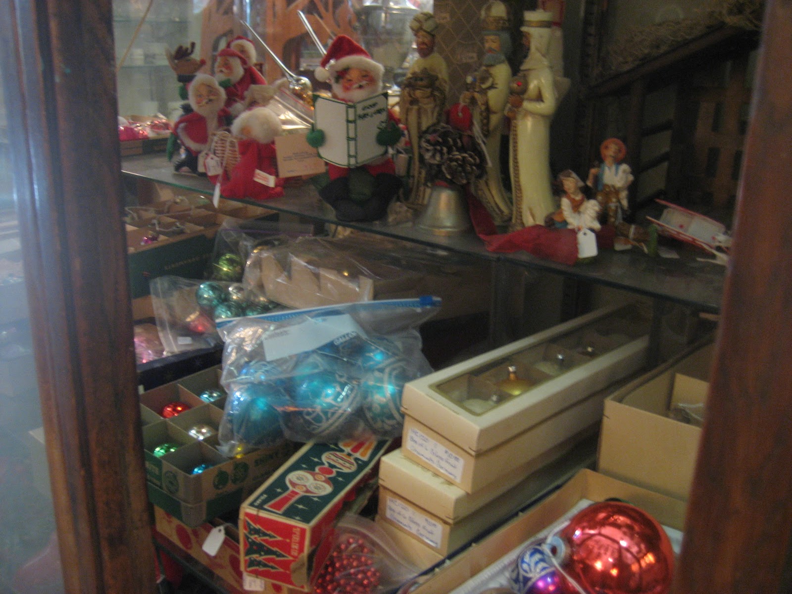 52 FLEA Second Chance Antiques & Collectibles