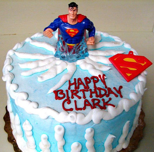 [superman_cake.jpg]