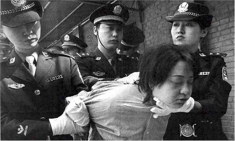 [chinese_prisoner.jpg]