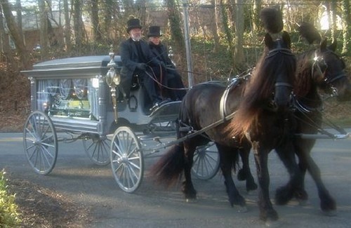 [Francis+Funeral+Home+0151.jpg]