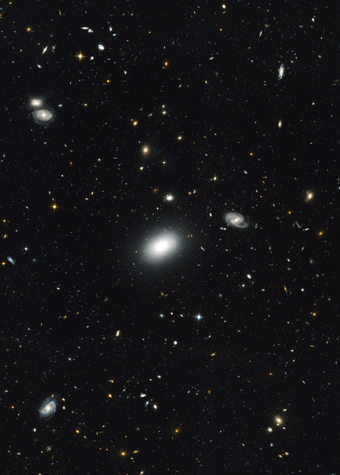 [50,000-galaxies-zoom+(1453x2032).jpg]