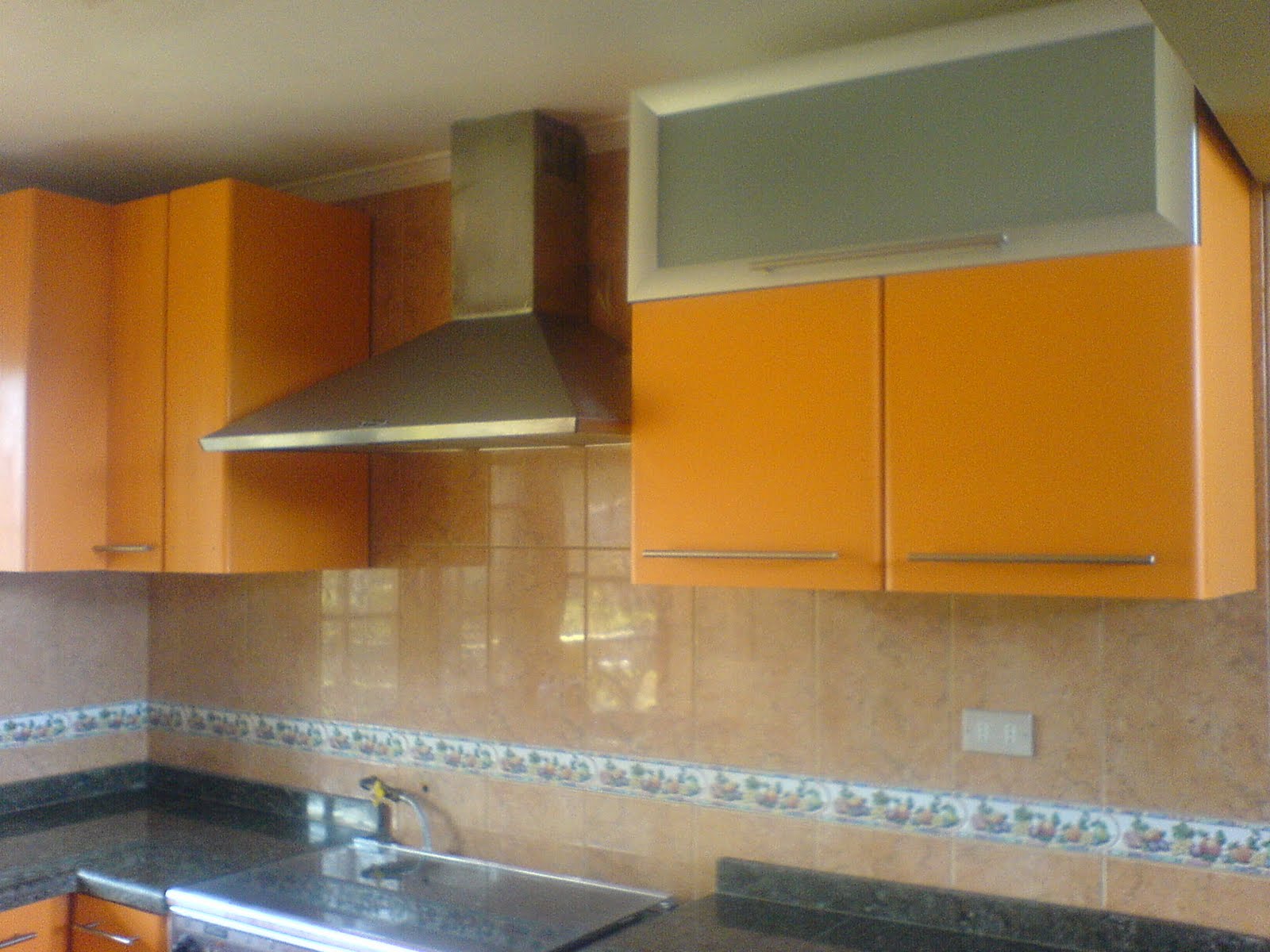 Muebles a medida, y estructuras metalicas