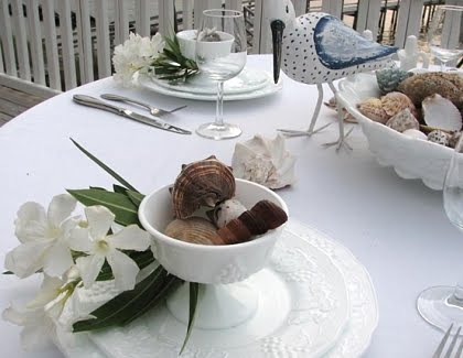 beach theme table setting